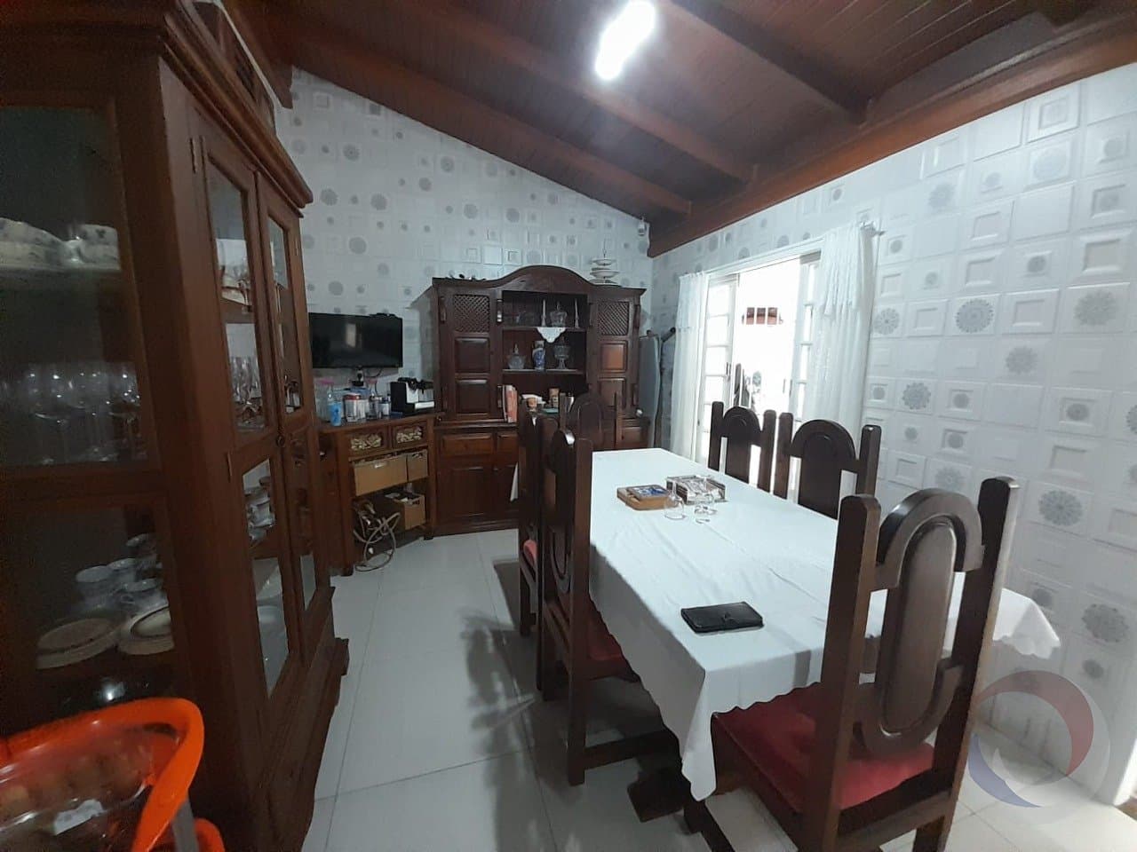 qqpb2e-i9IalXM8c5vxT49h17_31283653aa10bf2bb2.jpg