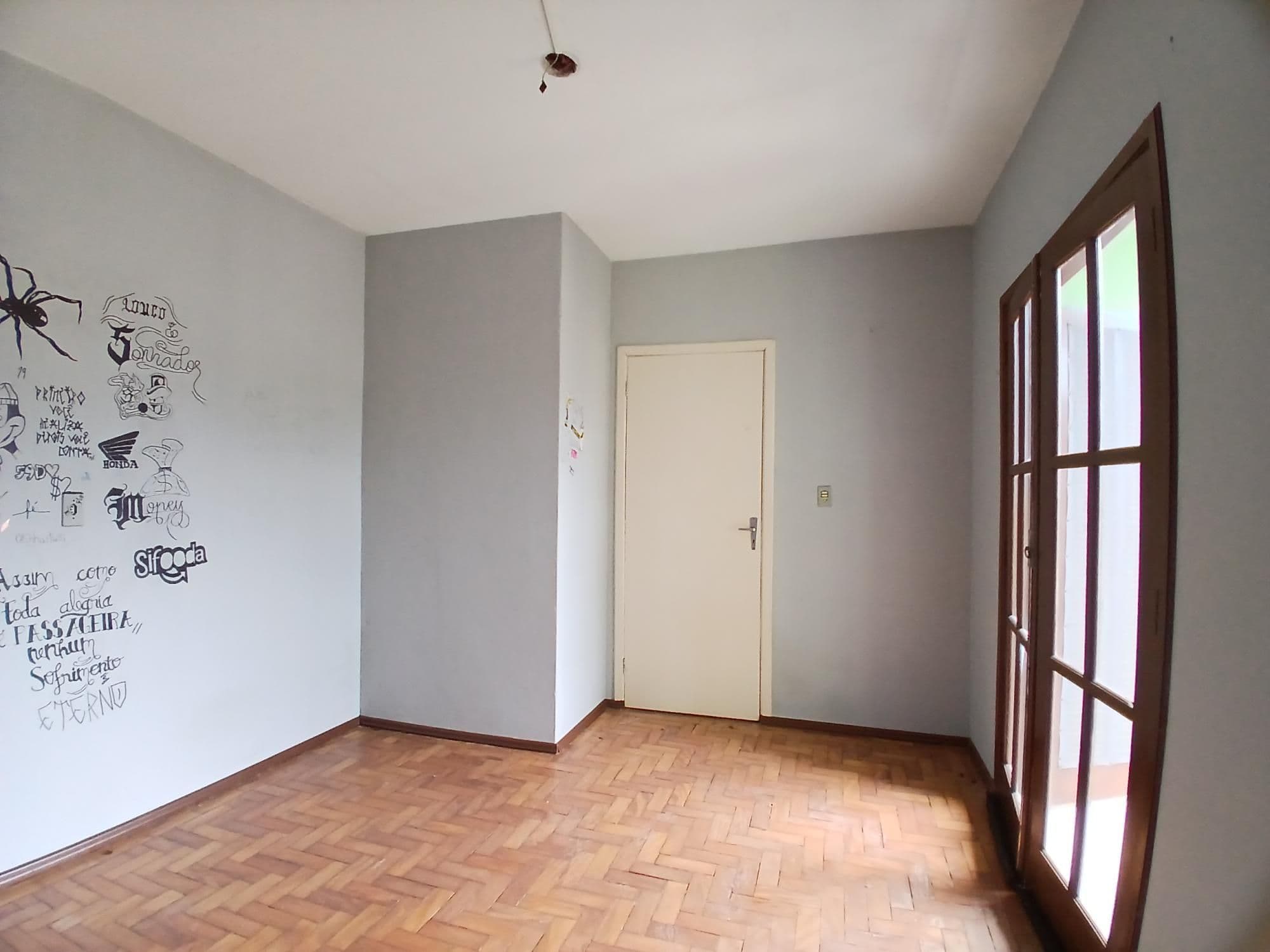 qu19-img-300060161