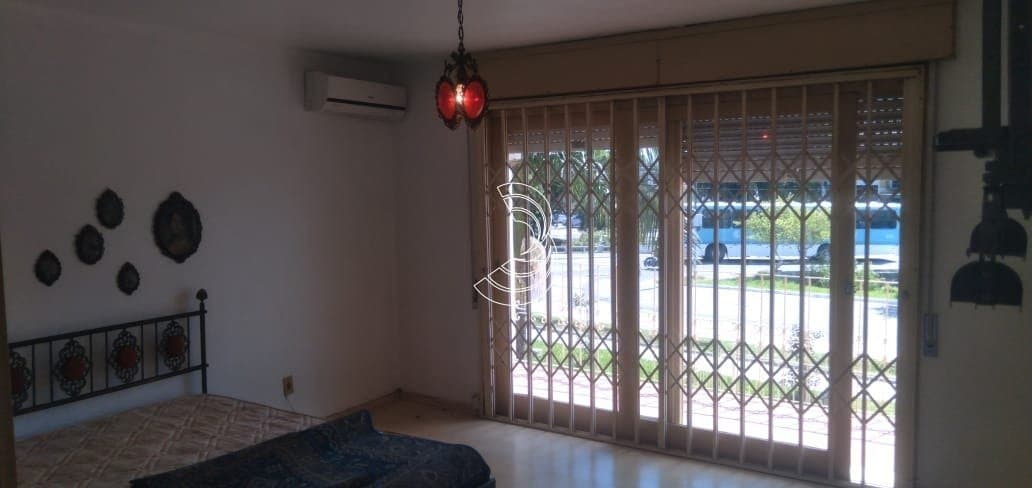 qupsq-idx55qg514e357vxzM2_18602695eb8823dd0c.jpg