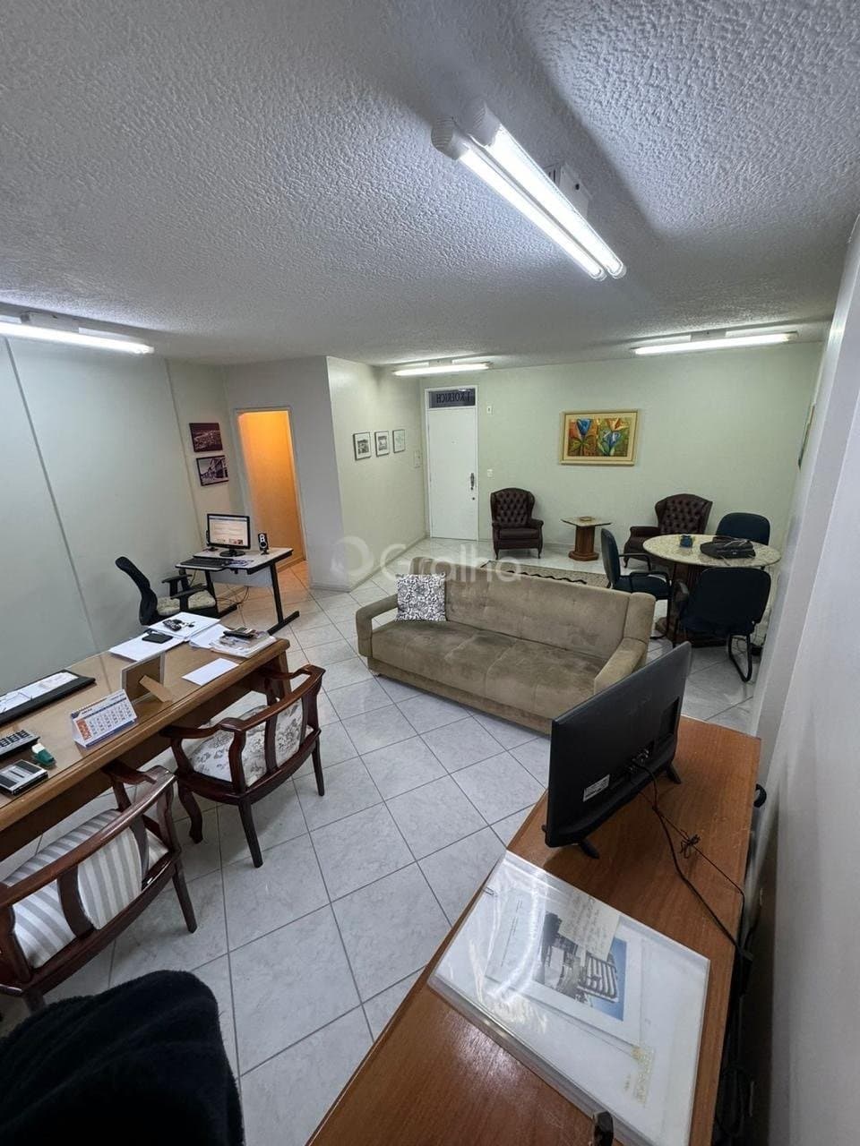 qv400m-iz4547_38190682b4280b9bbf.jpg