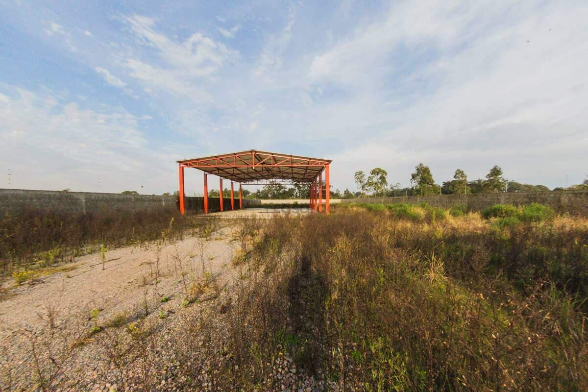 qwevz9-terreno-no-pelotas-patio.jpg