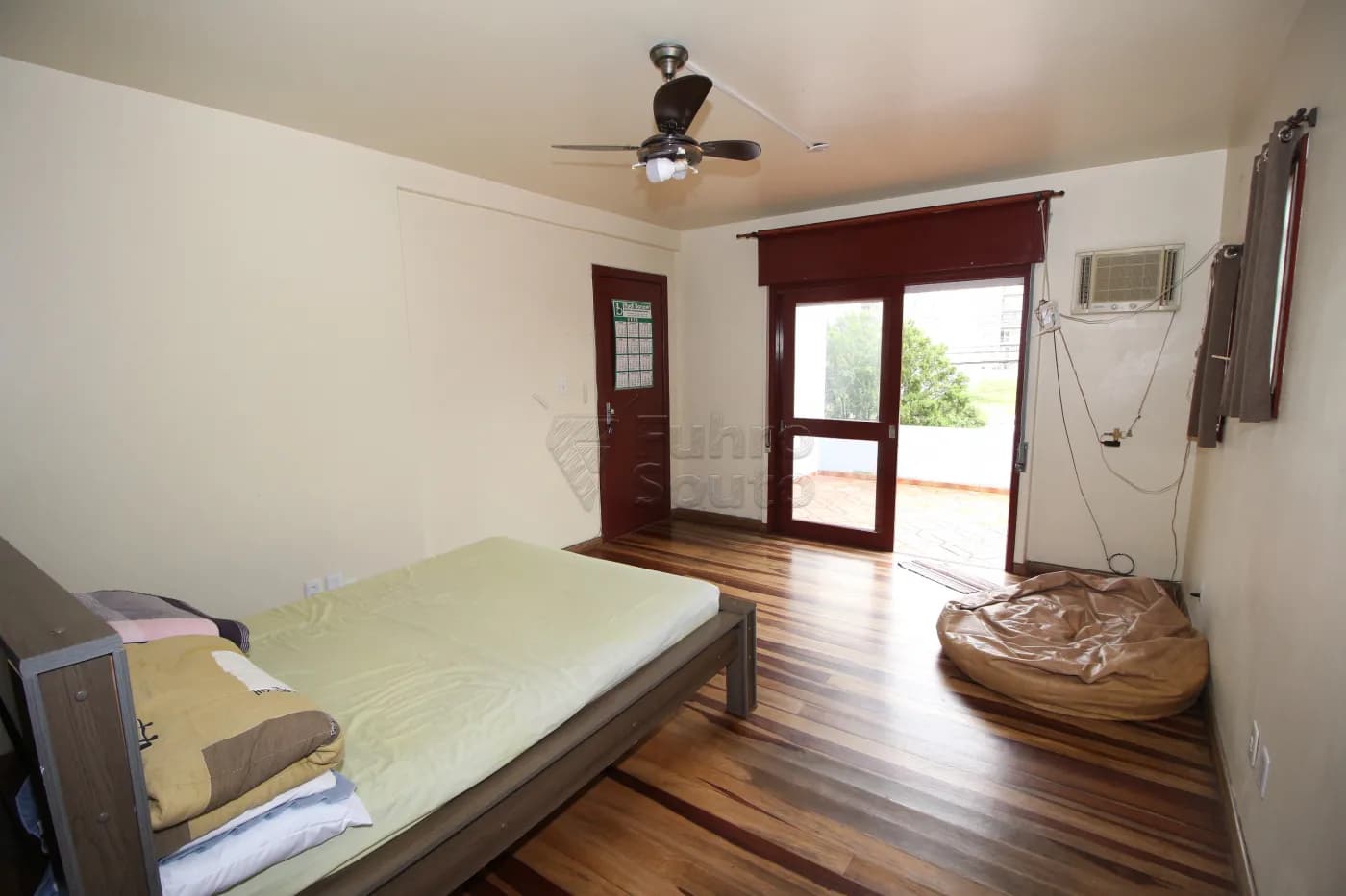 qzyxhd-dormitorio-suite.webp