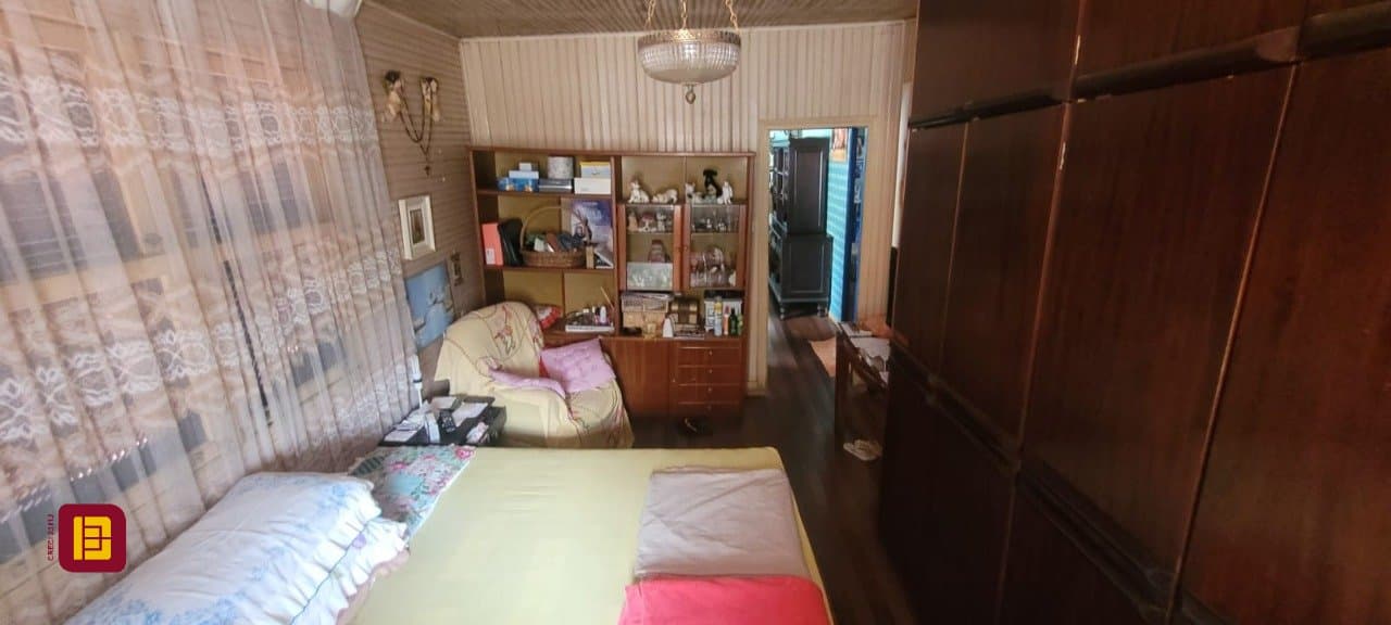 r1b2zi-iK4bPUGu5w4tu111F_42213658ad1aba947f.jpg