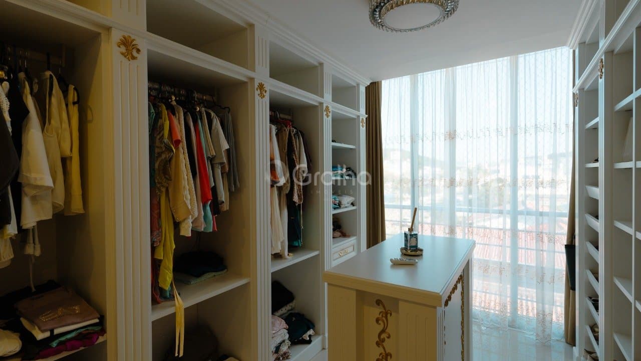 r44khn-iu76Z75U74E53V36Eoq_3748567f13a151d6a2.jpg