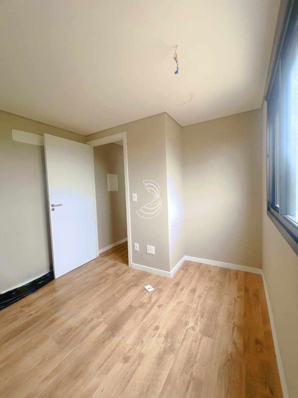 r695dd-i61V4_1861069645273218d5.jpg