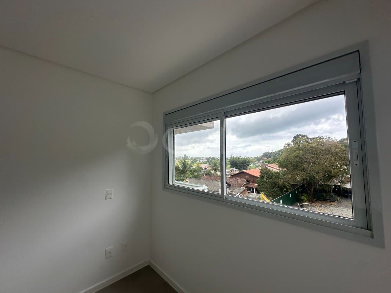 r6ggce-iR6a4ZOtD4285jl_4264069d928f0bca4a.jpg