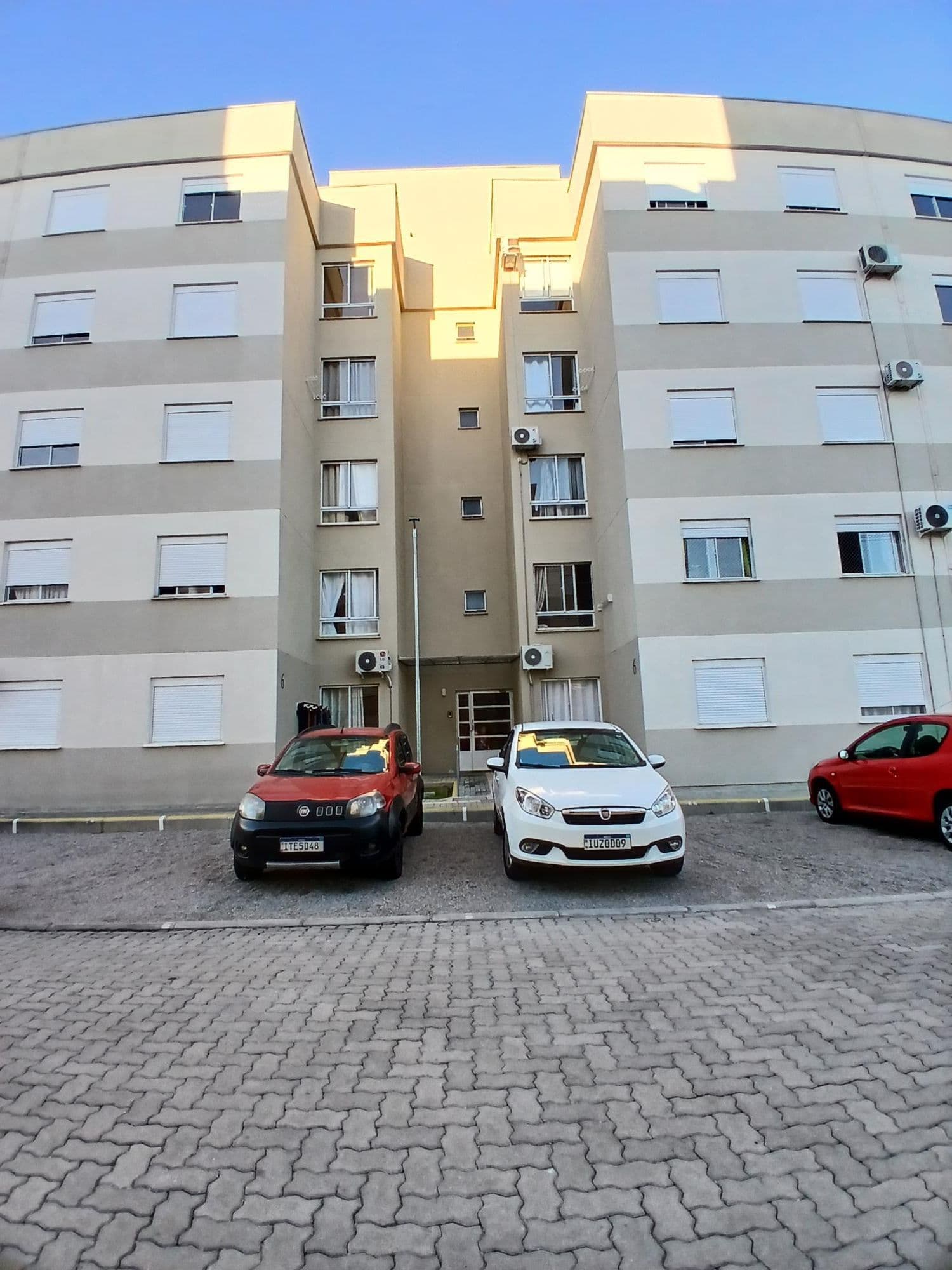 r92dto-img-325689975