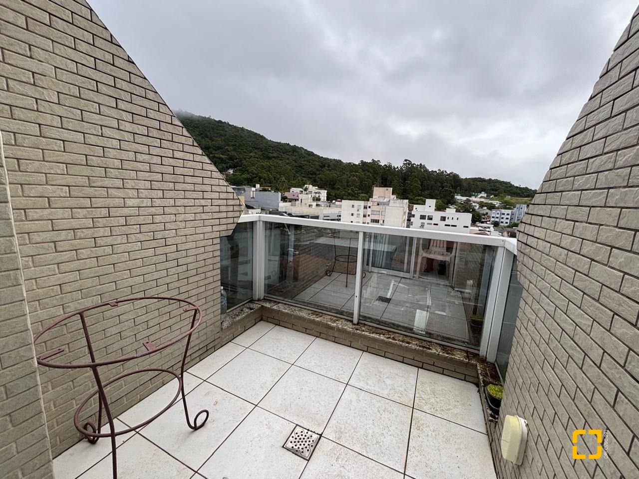 rlv6rk-iBxyoE_58196696e788b11e5a.jpg