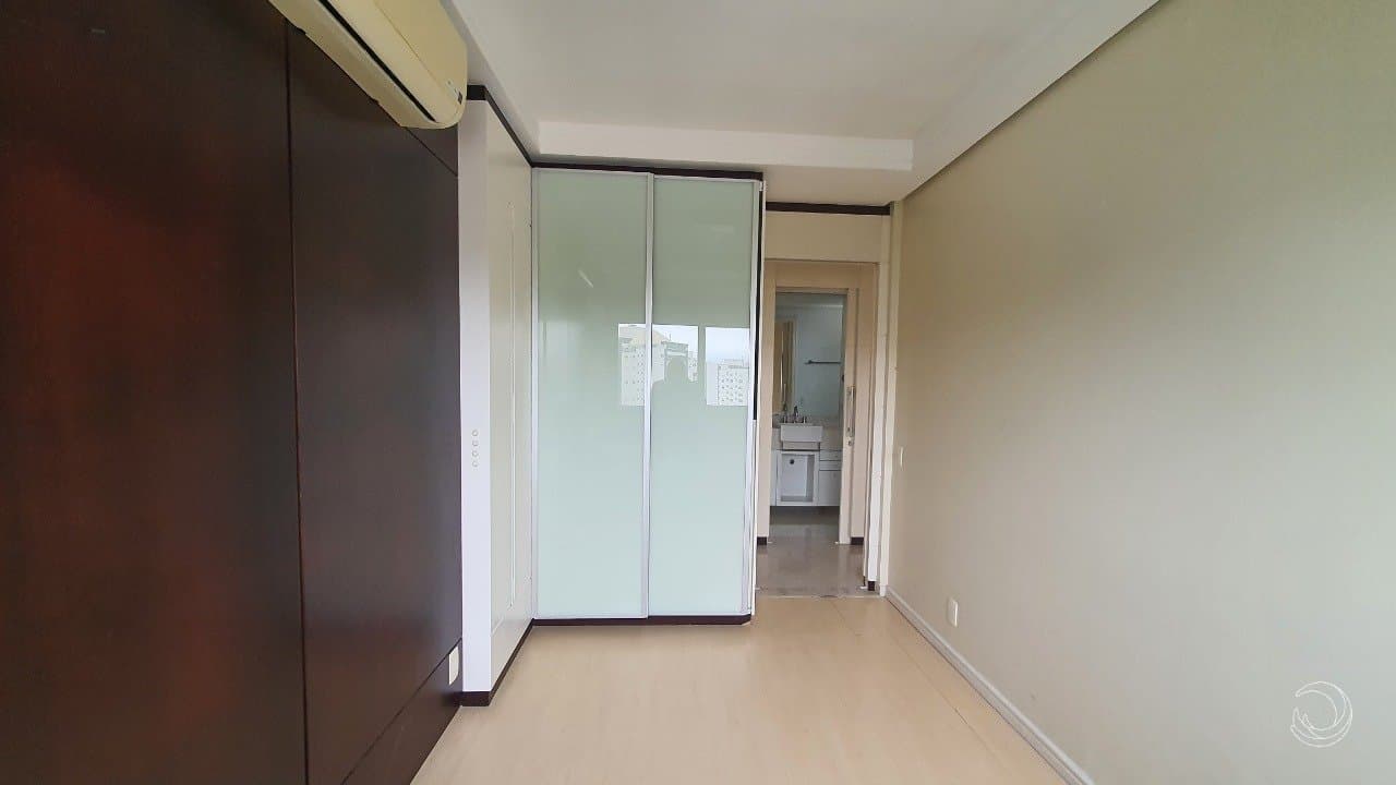 rnkgx9-iSl9Kr76pEyK_3442866912a8119639.jpg