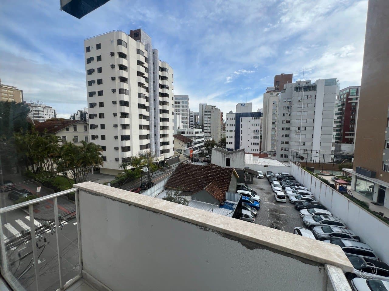 ry24zt-iGW18dpLjzYs5vm12P_34585669fc2ef89e3c.jpg