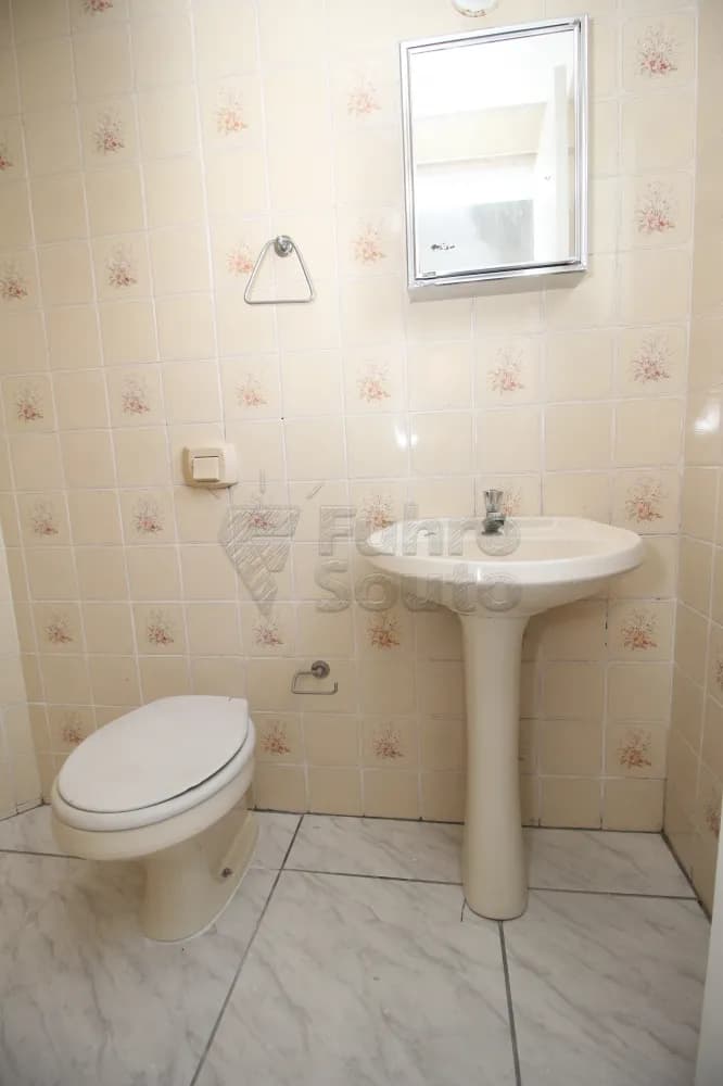 ryhj87-banheiro.webp