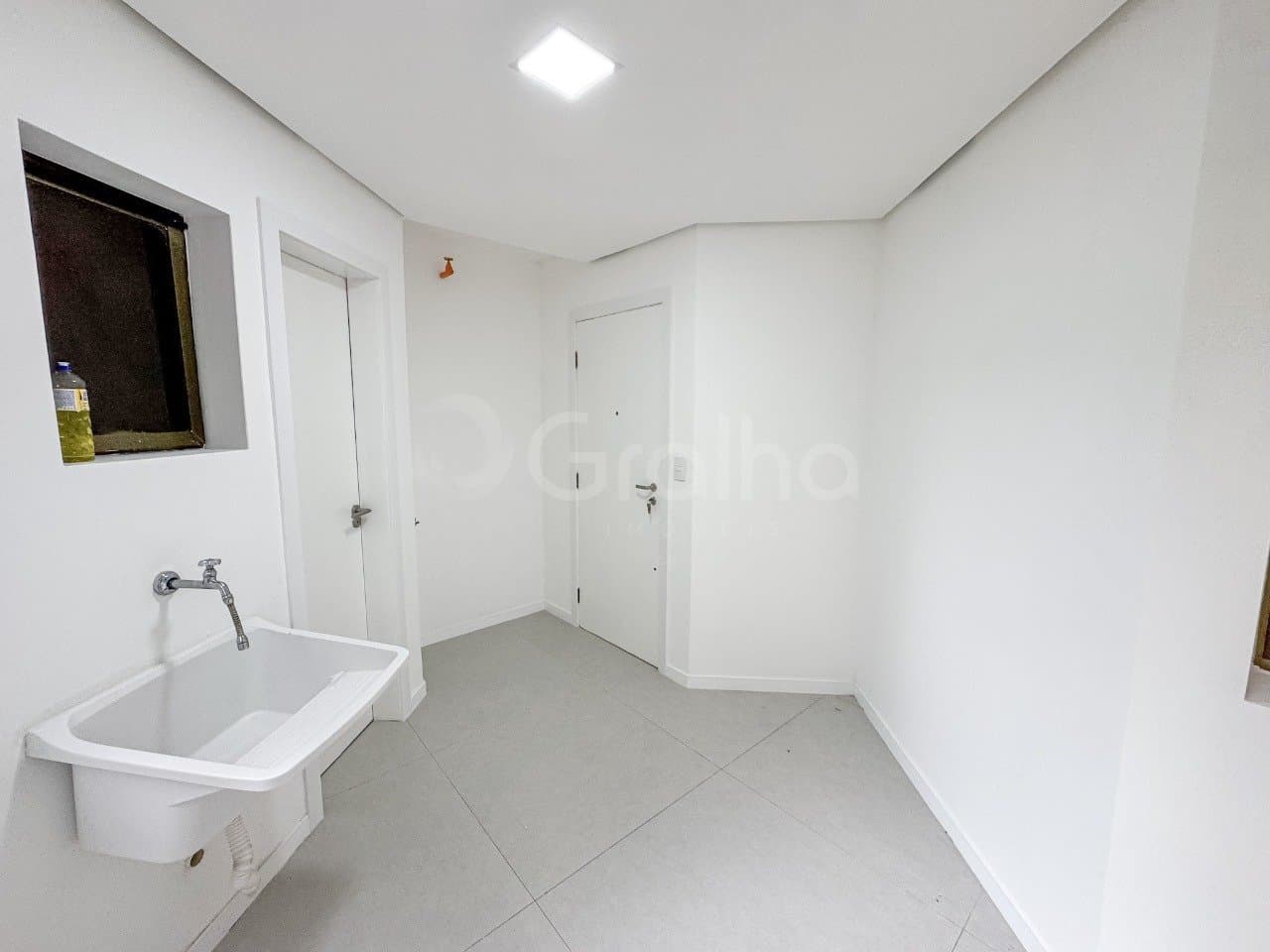 rz3krs-i197679_41636697115b209351.jpg