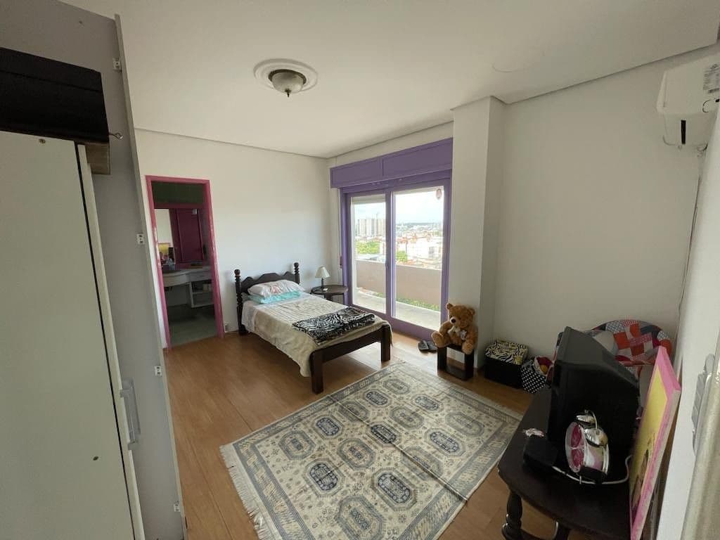 s31utk-img-44122688