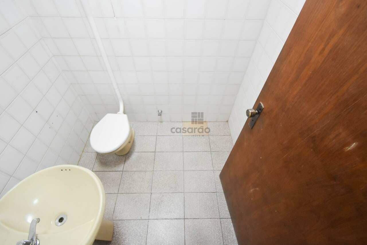 s324g-loja-no-pelotas-banheiro-auxiliar-2.jpg