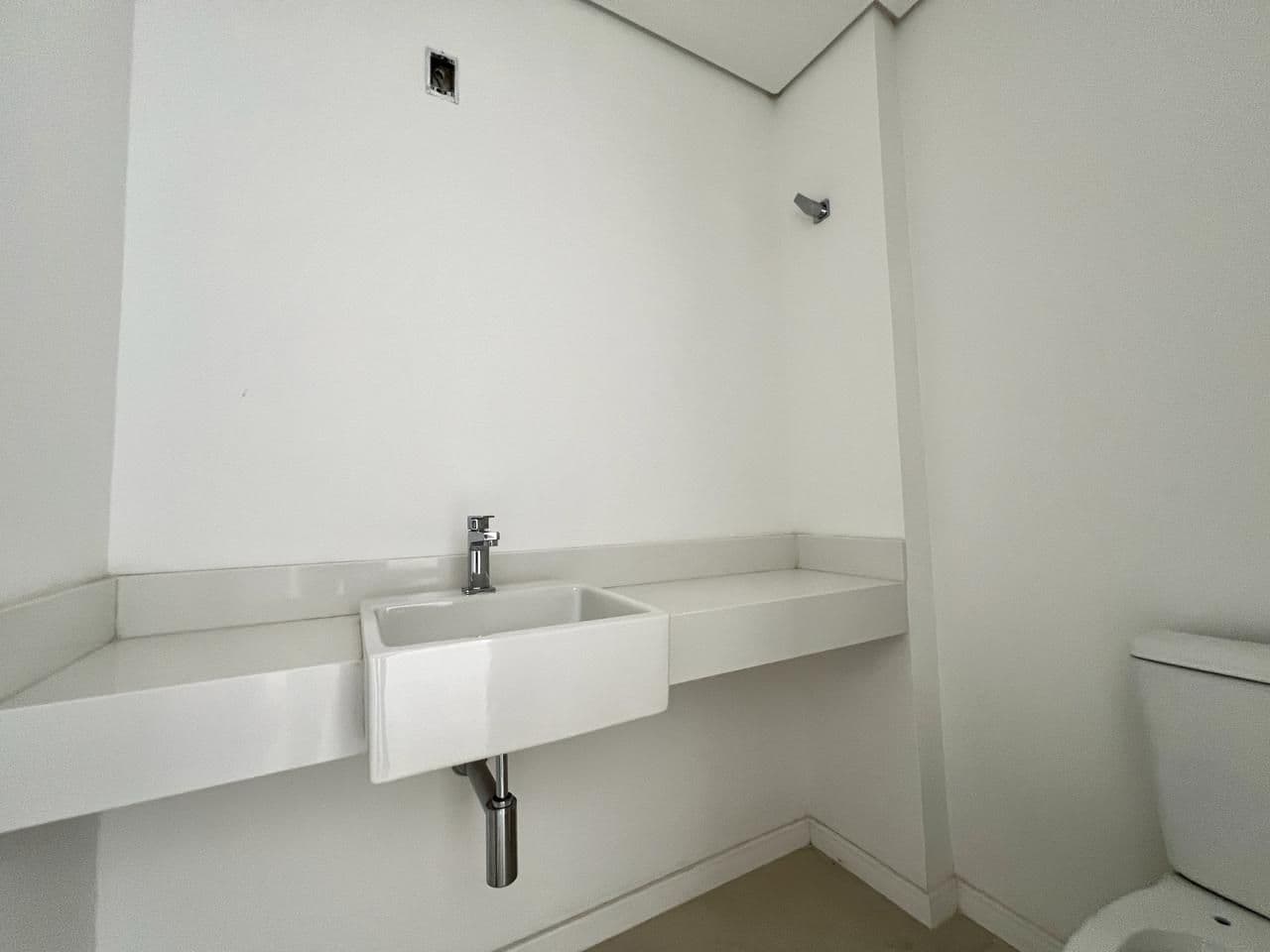 sblaag-img-43989031
