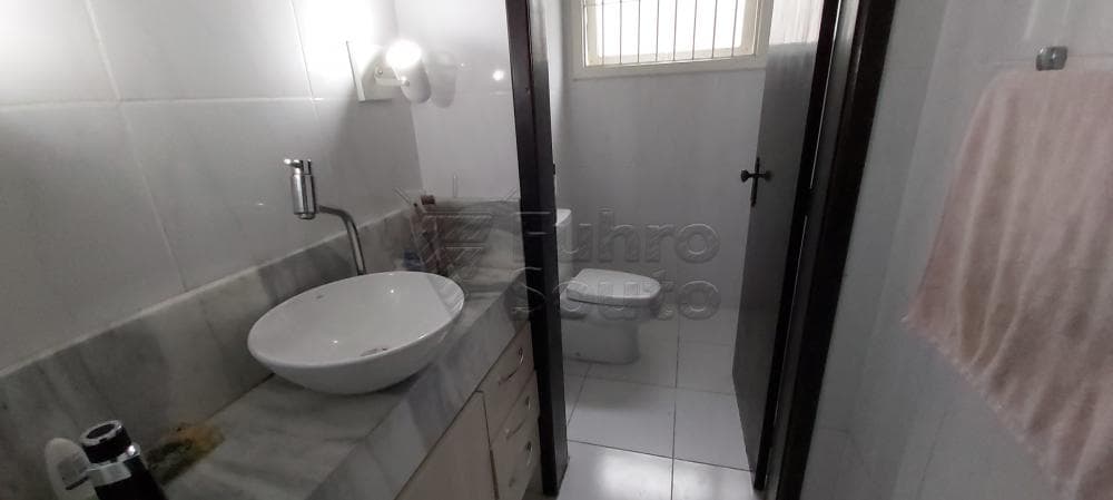 sbq8dh-banheiro.jpg
