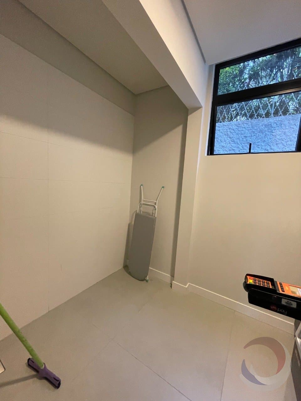 sbrgdn-i9TTSi54eI_3245465d88312e3088.jpg