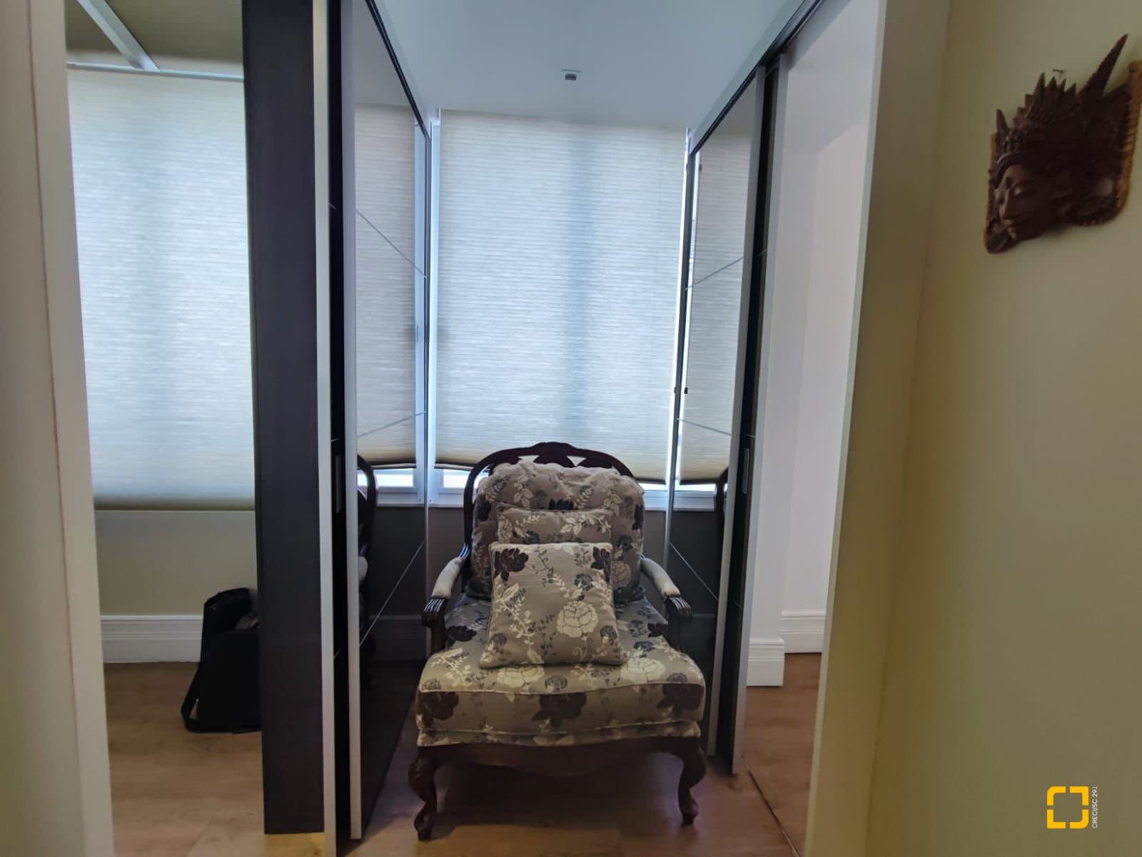 sfsrj8-in2t8g_5897469bd949d4d189.jpg