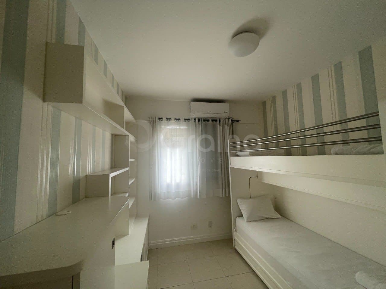 sp7fbn-iUg6qt884o5q7l_41299694155123caef.jpg