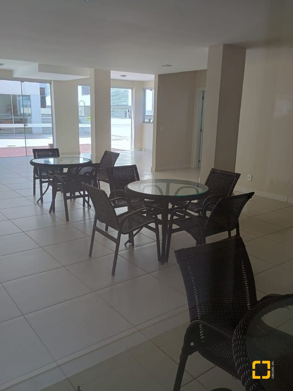 szjlt-i26DP9551gU_506036723cea316483.jpg