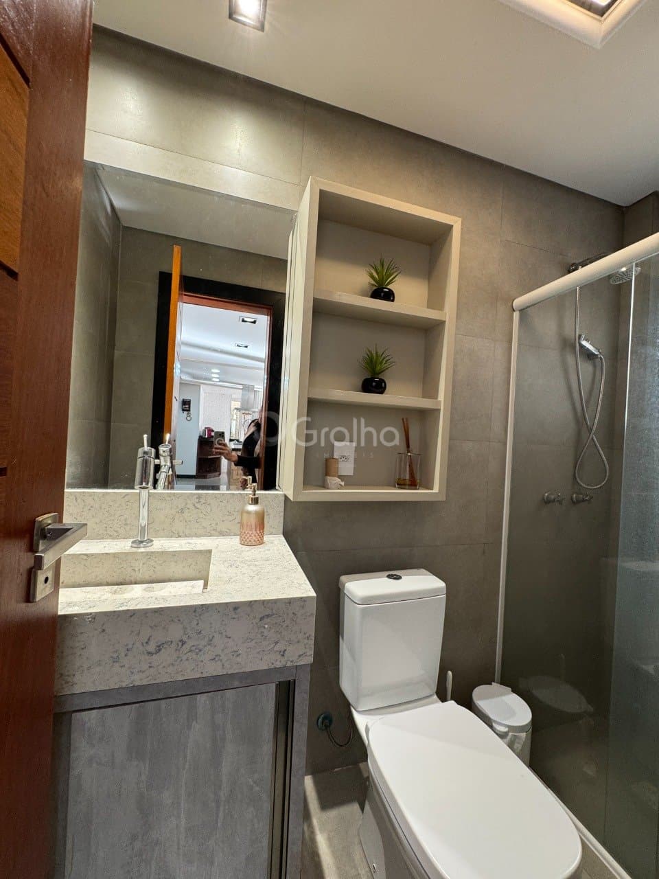 tfnmc-i763a5_39579689a4d6ba7152.jpg