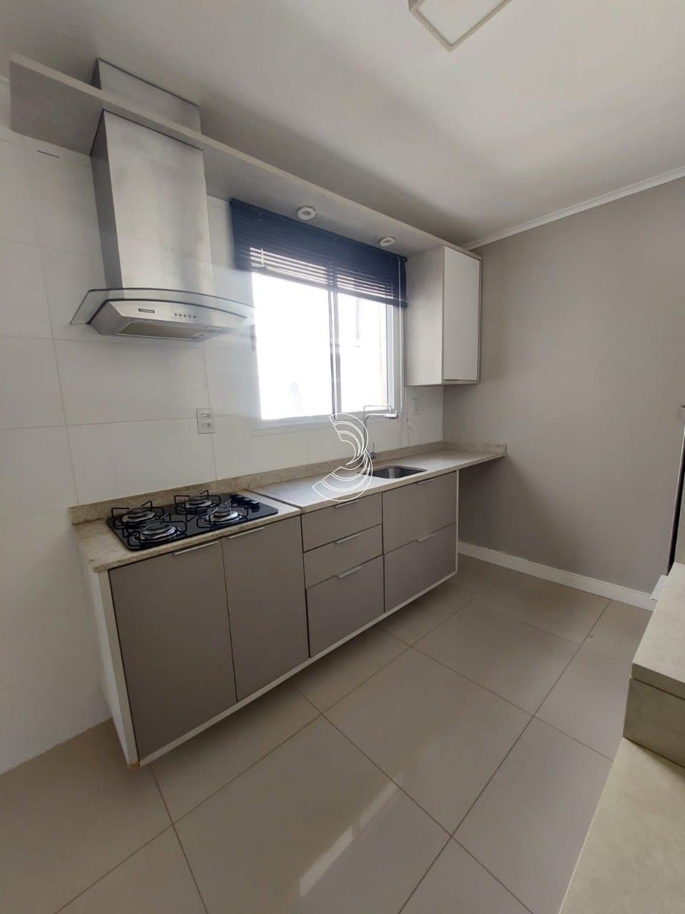 tkqat-i4D1zy22v594CQhY_1876869a095e33ebc1.jpg