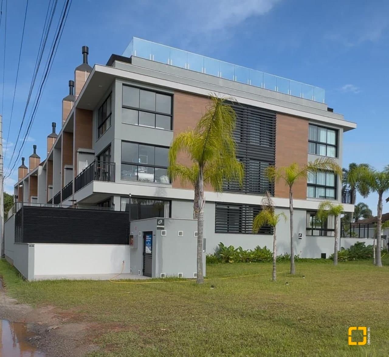 twengj-iAO8139o59S9N8SD7Po_5731168f11cb715cf9.jpg