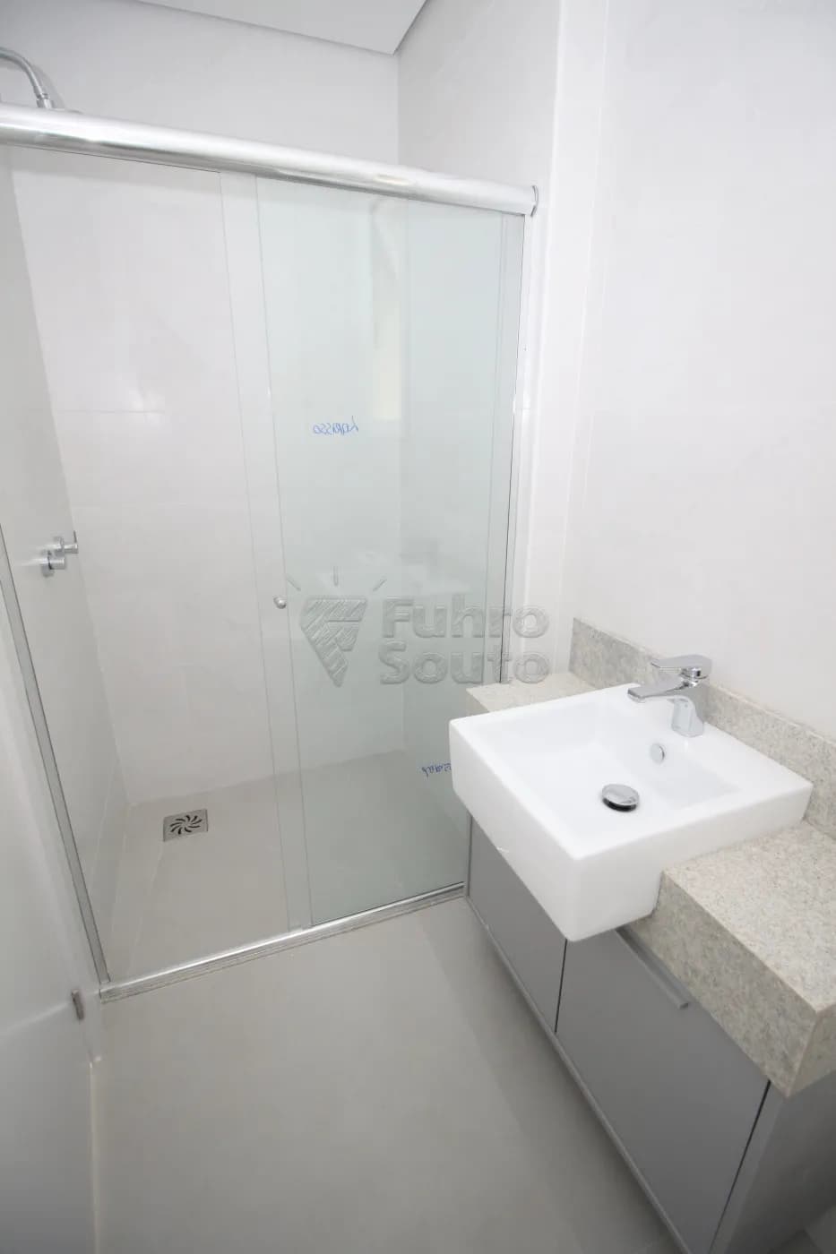 tzntw-banheiro-social.webp