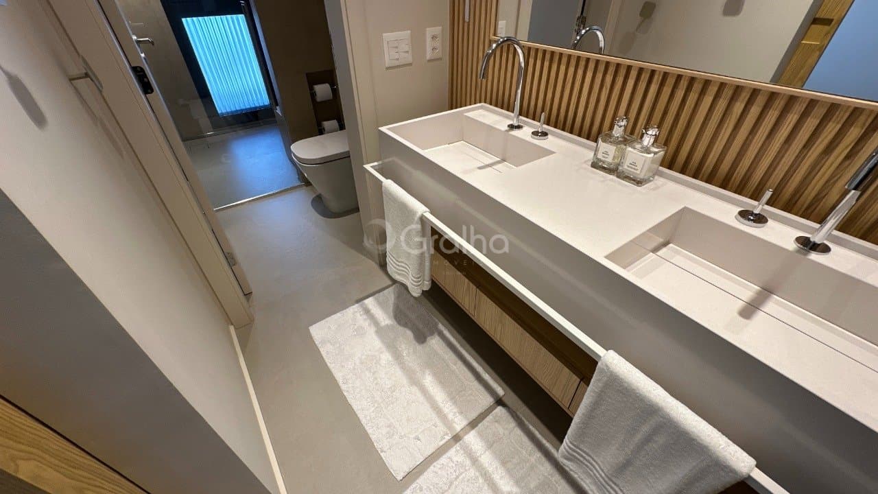 u09ujm-id1821_39383688914c0293a4.jpg