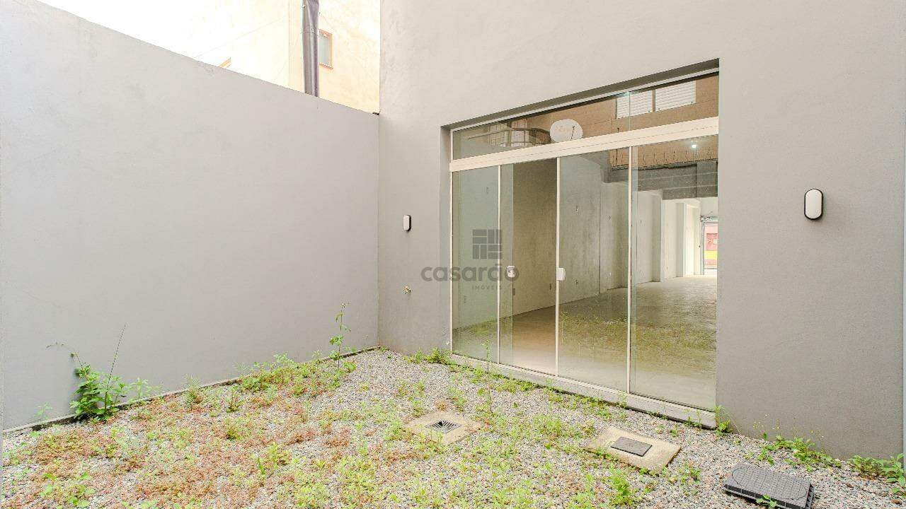u4mald-casa-comercial-no-pelotas-patio.jpg