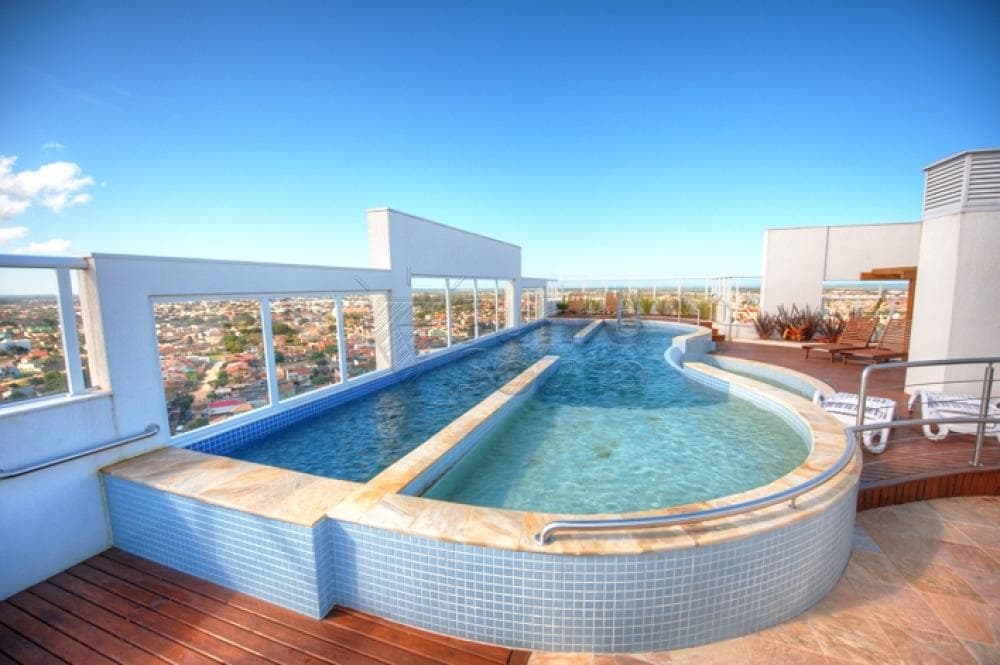u6ybbs-piscina.jpg