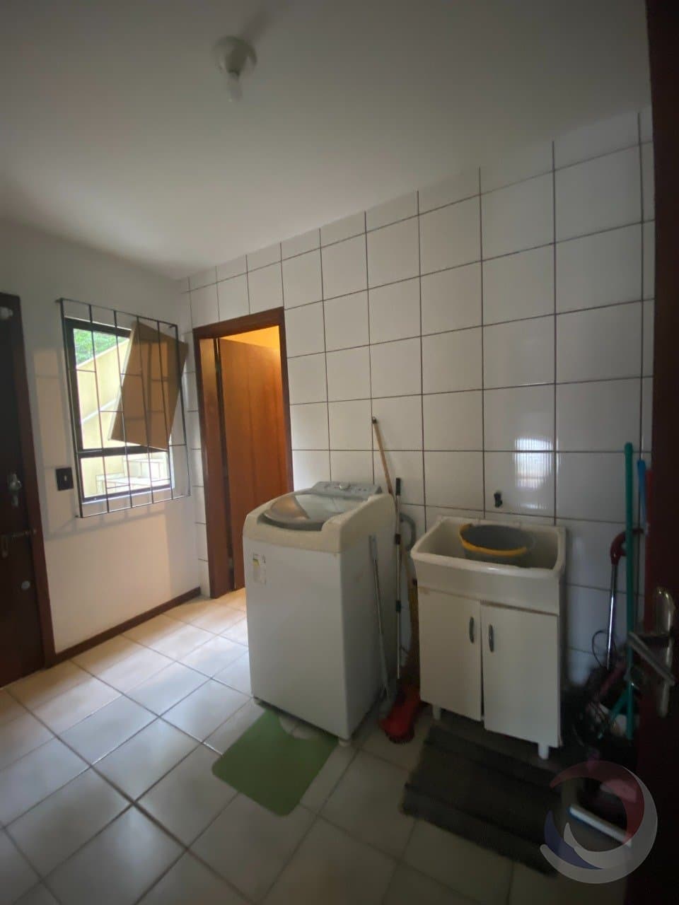 u8jtil-inhb8f7282HB5_20488653bc022d7f6d.jpg