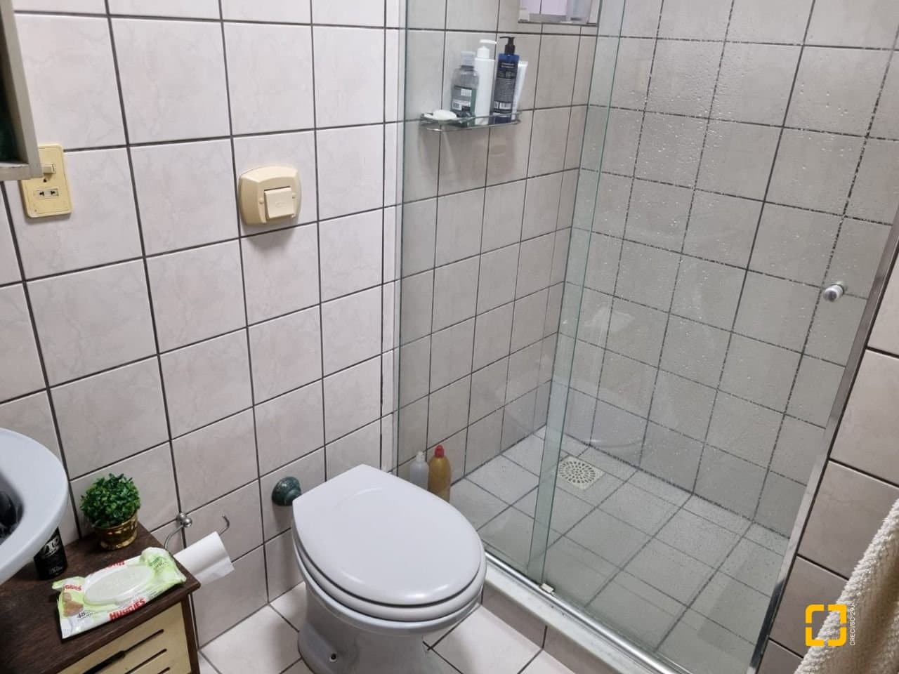 uh4jx-iFI5j4c68748_5863169b0e1446d9da.jpg