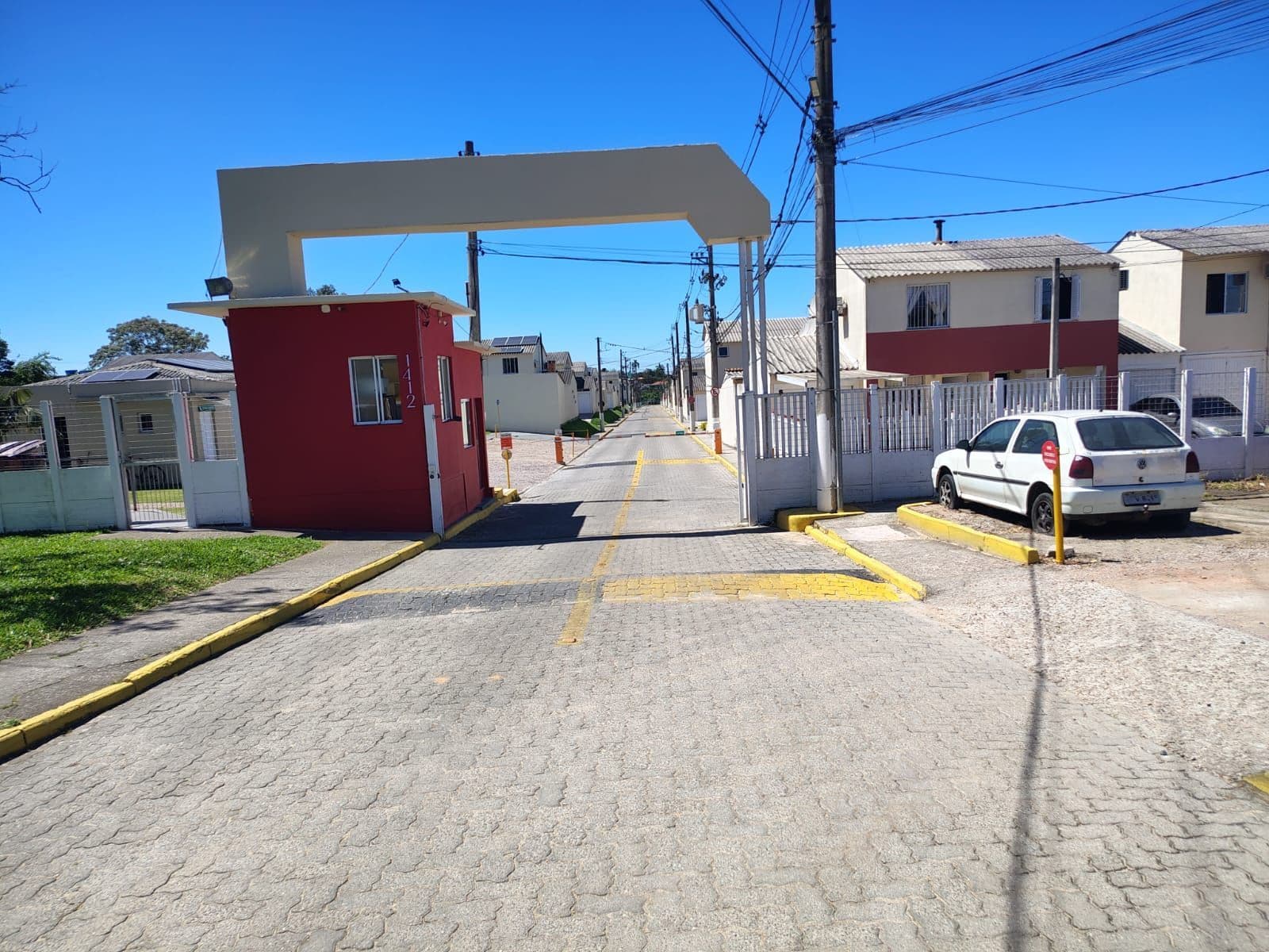 uhz026-img-275371269
