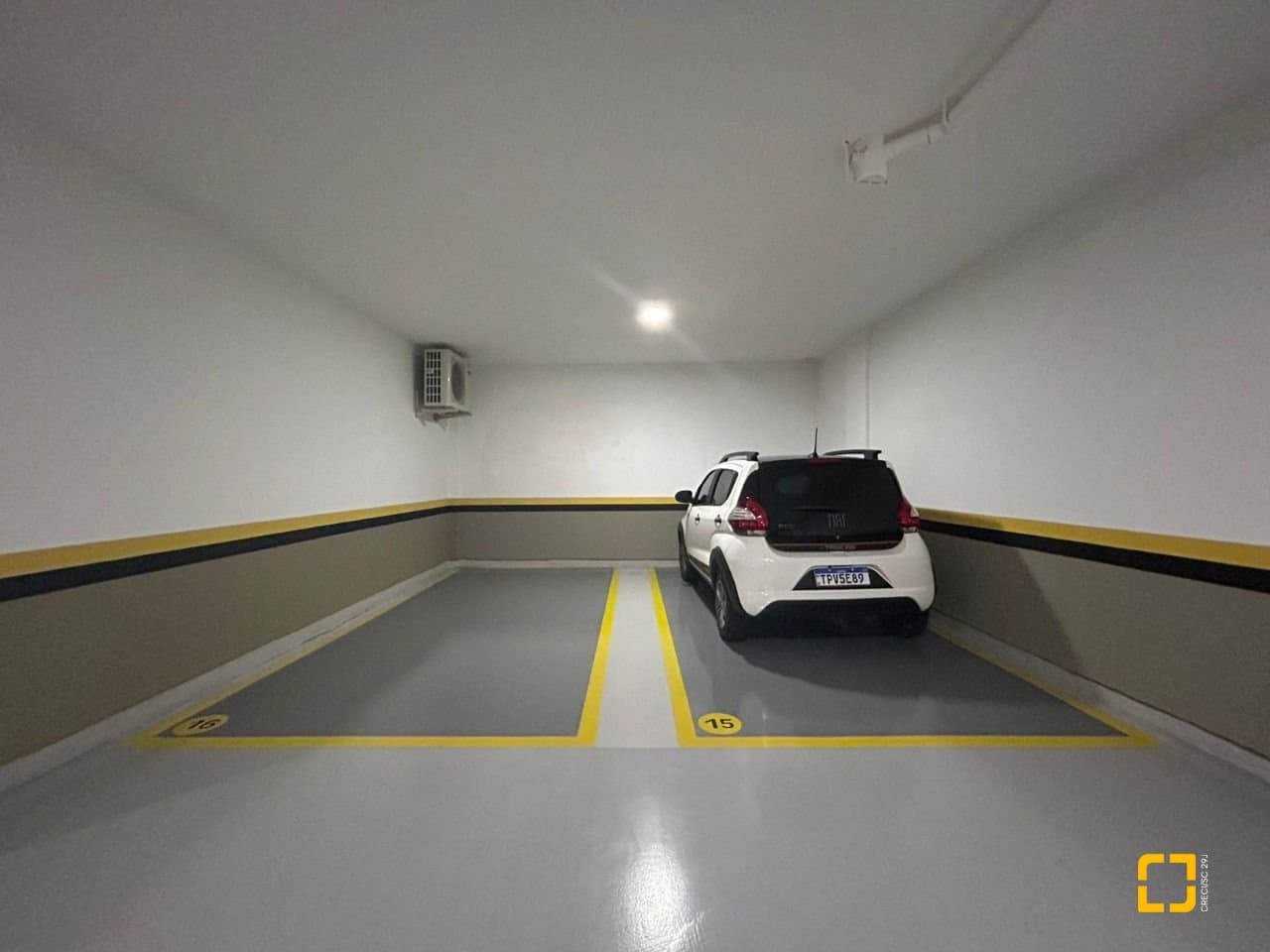 ulwk3c-ilgO9_58470699c71572172d.jpg