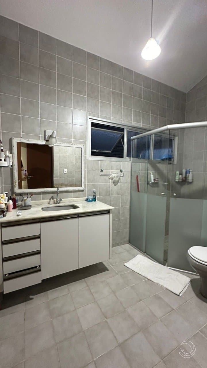 uol4zi-i1aBH6D8_33281662a664b524ff.jpg