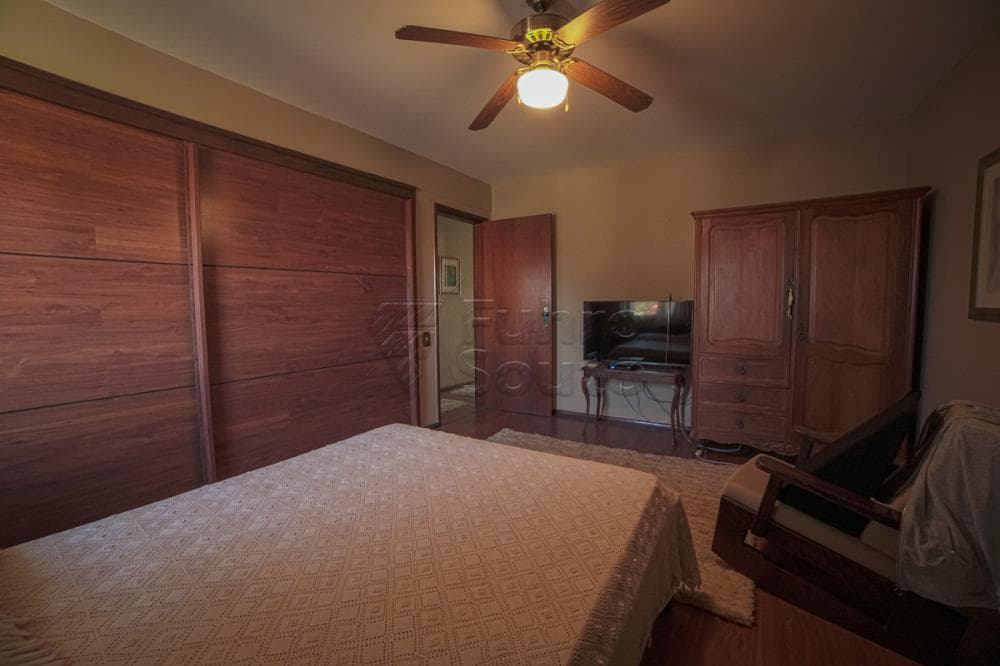 us7qe-quarto.jpg