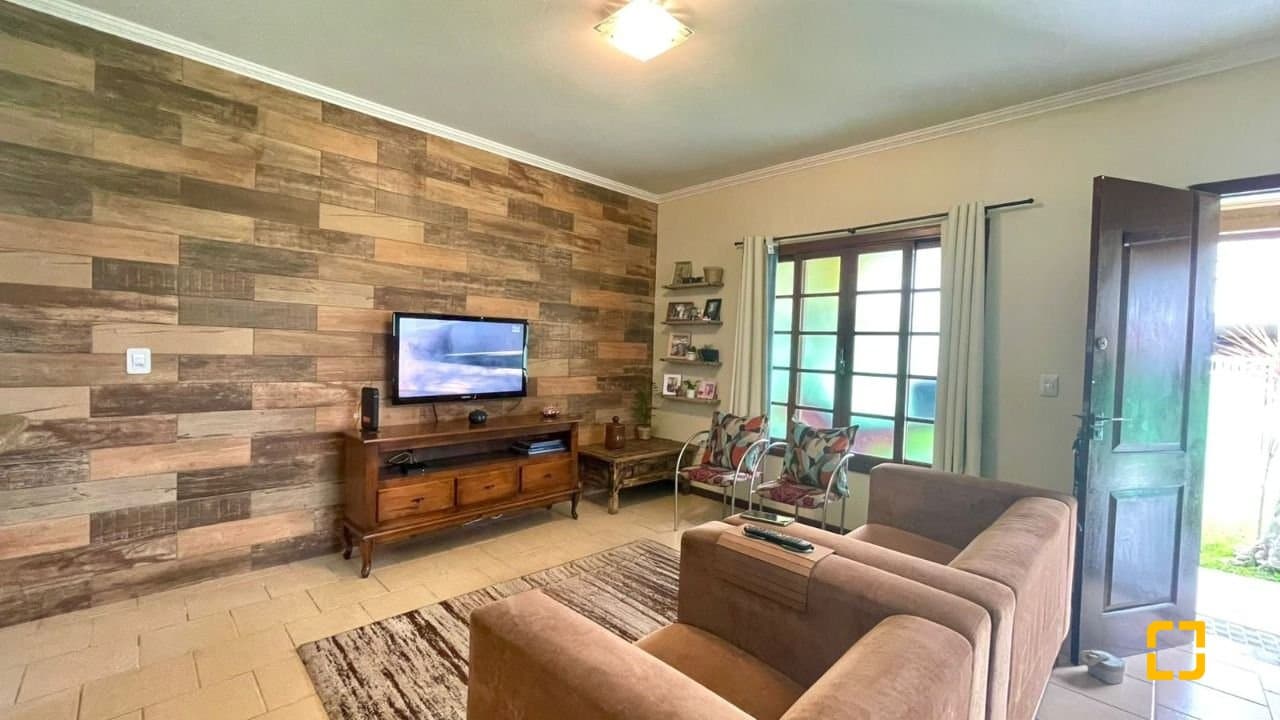 uvv5l-i174691yTo2Br971Rk_5723168ed4de2afb05.jpg