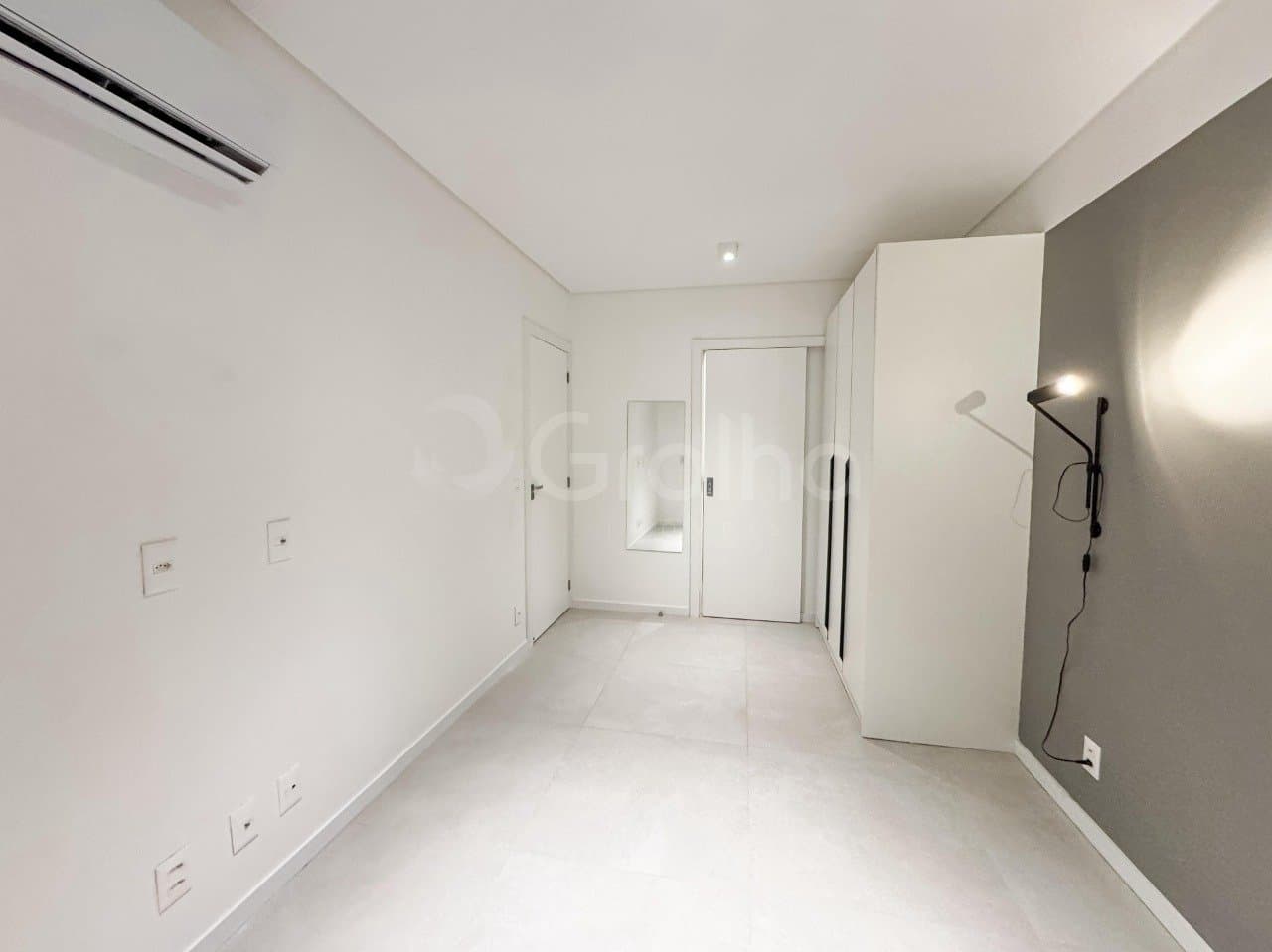 uwo30l-i43Bao_3050068f24b603c325.jpg