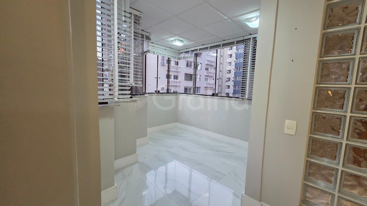 uxk9rp-i87K175lX85r3P3ZZfI_433386a0b7590679fc.jpg