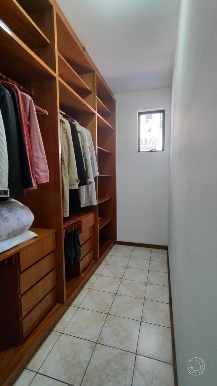 uy3g98-iOndGRu47iJ85pI_3509966d3137f3328a.jpg