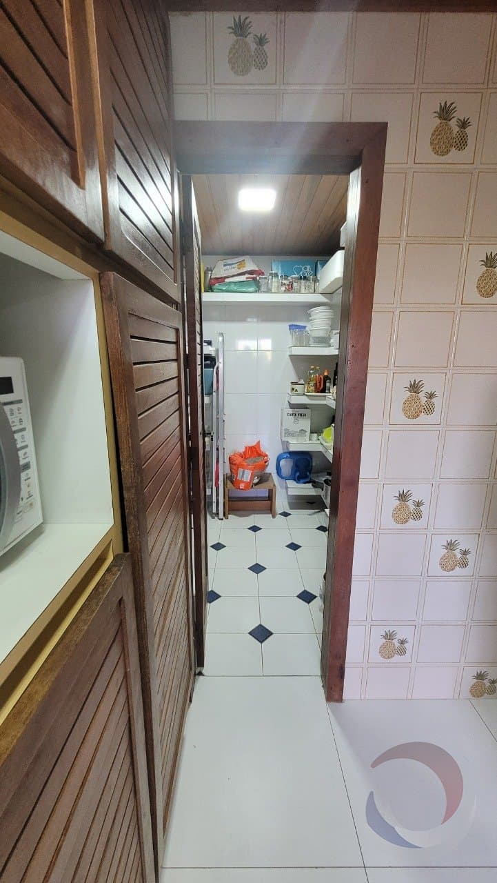v4mflh-iRNYl40u_26558633b26b4a42be.jpg