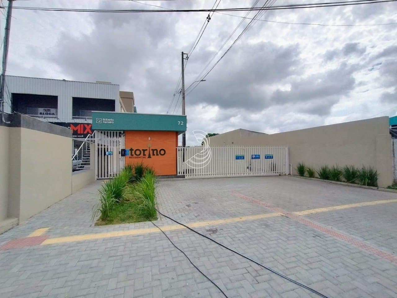 v6vx49-i9z54k81684_18747699df52faaae1.jpg
