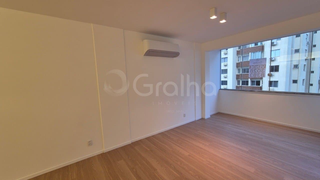 v7uj1-iZkt8Y_4032768e3b83553ca7.jpg