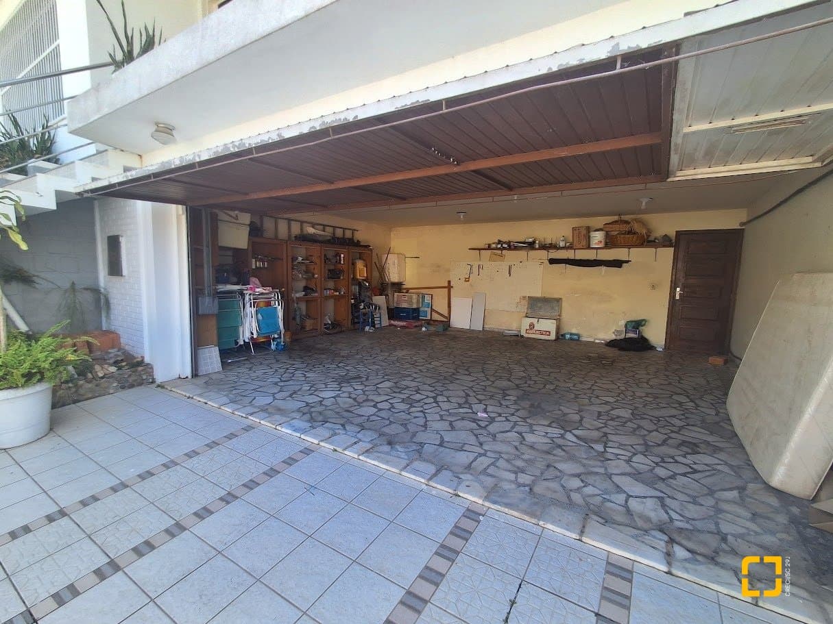 vej37-is2Euz985BQr_5941169ea5c8867785.jpg