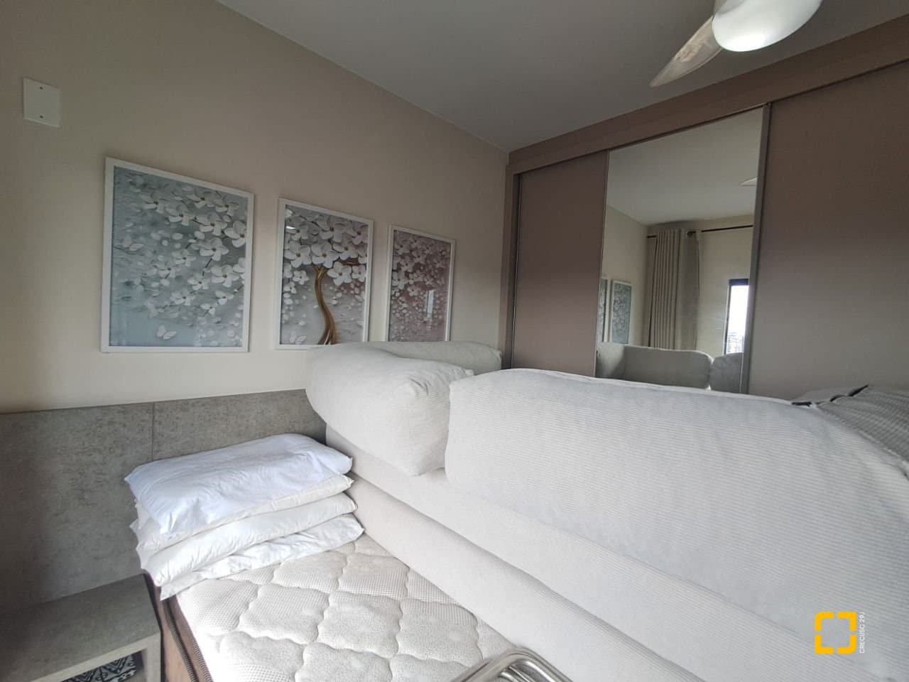 vf603y-iy9KFaaY486O3vNP8_559386859f4b493b93.jpg