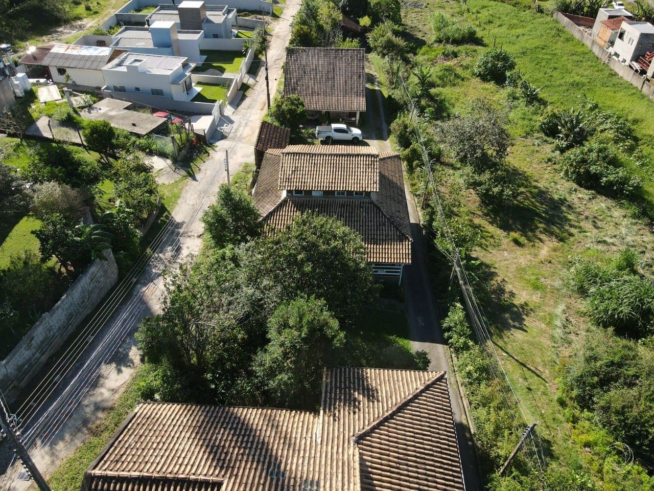 vg2xjs-i23E9uxJ35457J1j7e_3717467b8ce516632e.jpg