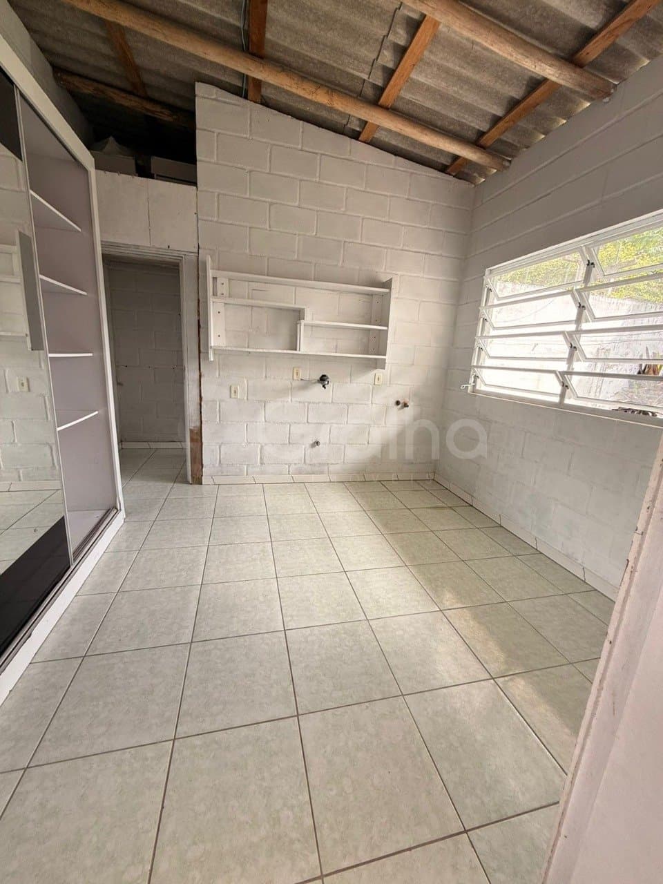 vlyyv-i3RFQ4_42137699e40c7ce5e6.jpg