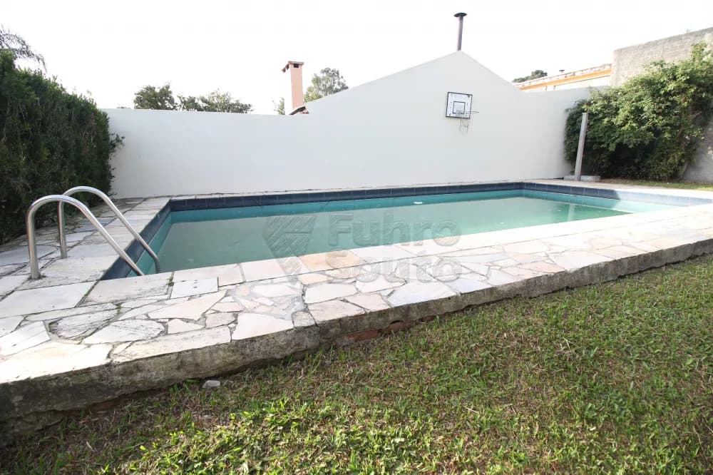 w3pnw-piscina.webp
