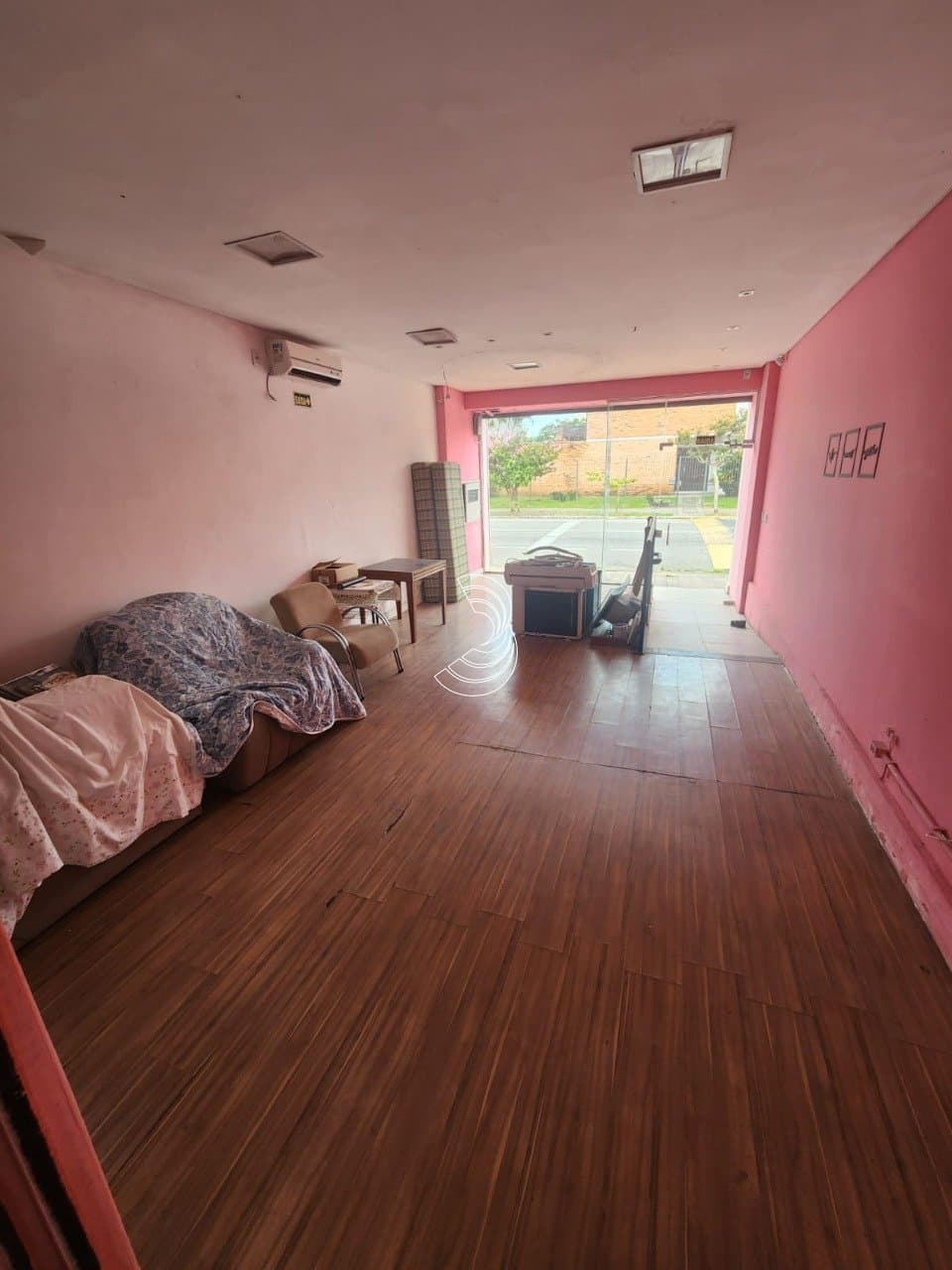 w8vro-iRUk8s_18668697a6447a5b0c.jpg
